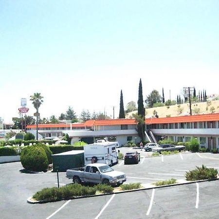 Desert Inn Motel バーストー エクステリア 写真