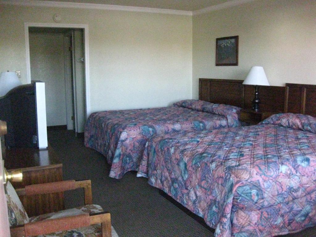 Desert Inn Motel バーストー 部屋 写真